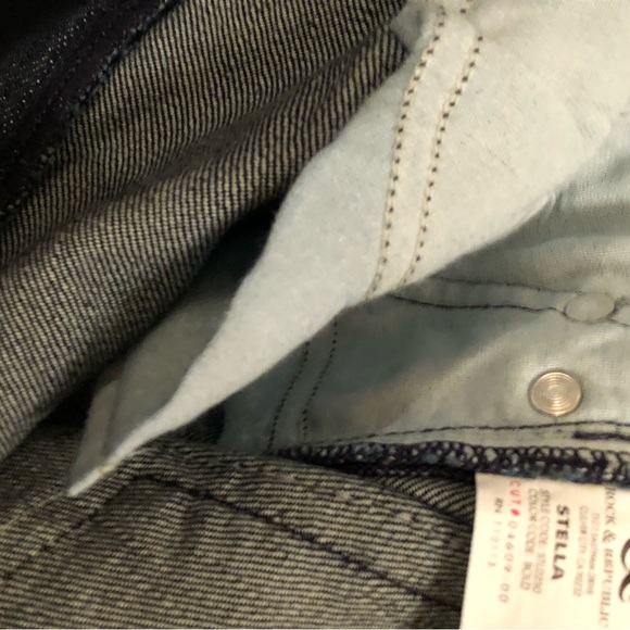 Rock & Republic “STELLA” edition dark blue straight leg. Size 26.Great condition - Picture 7 of 7